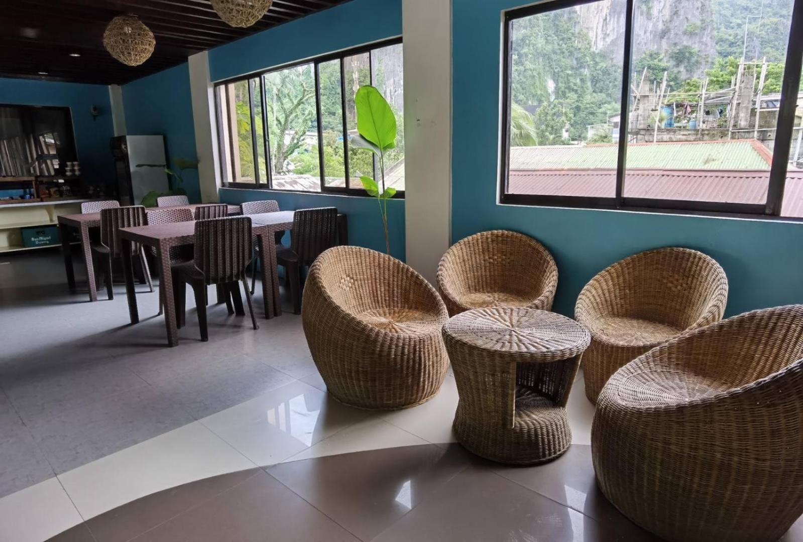 Amos Pili Tree Inn Powered By Cocotel Эль-Нидо Экстерьер фото